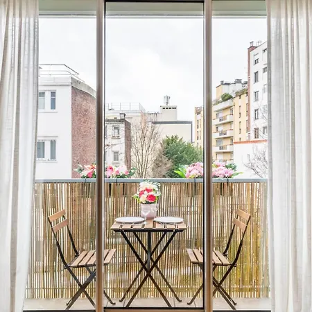 Le Balcon Village